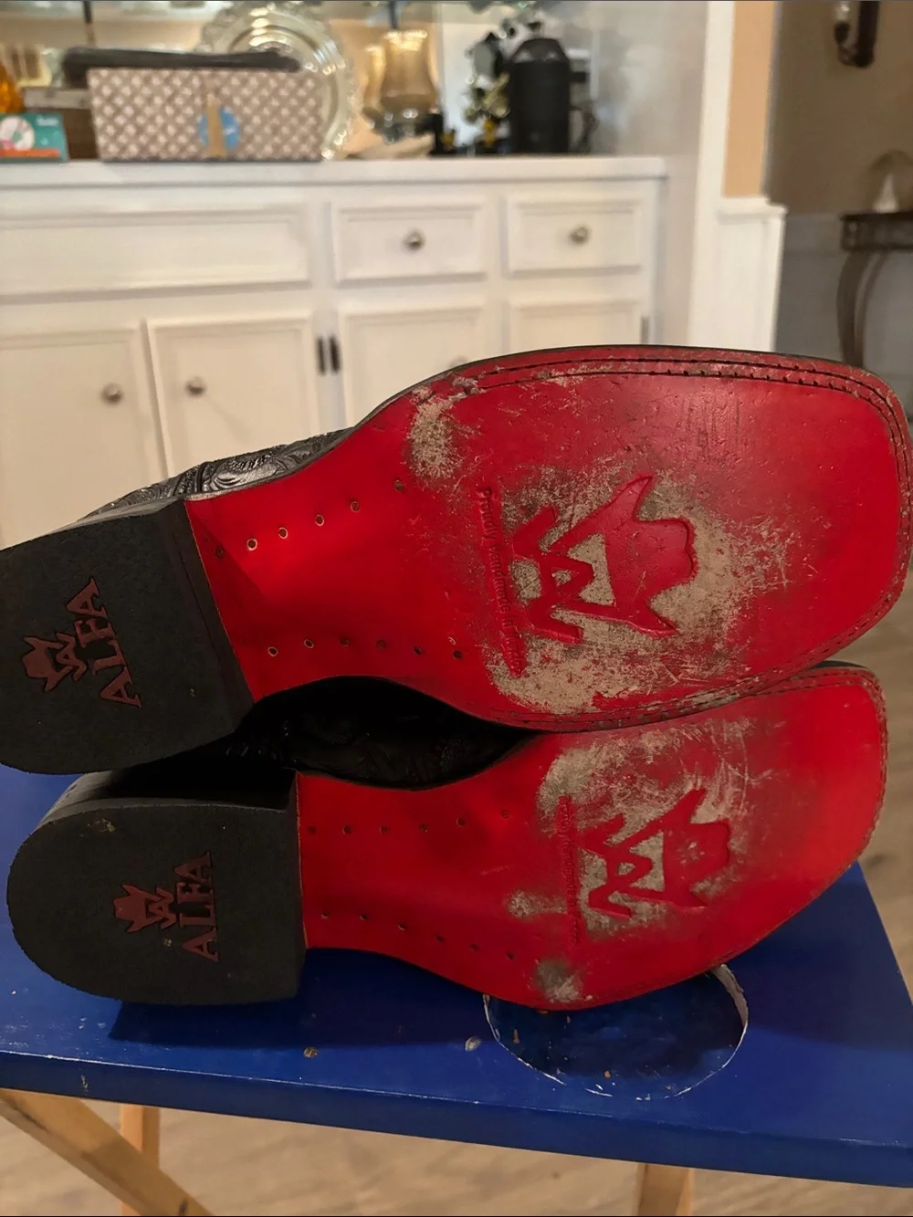 Black Men’s Tooled Leather Boots